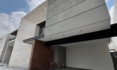 Casa en venta en Real de Torrecillas Residencial, Saltillo, Coahuila de Zaragoza