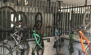 Oficina en Venta en VENTA OFICINA MEJOR SECTOR CONDES - LOS MILITARES CON ALONSO CORDOVA