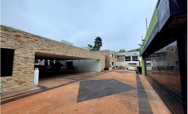 Quinta en Venta en Los Cristales, Monterrey, Nuevo León