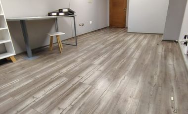 MODERNA OFICINA EN EDIFICIO UNO-K,  A PASOS DEL PORTAL