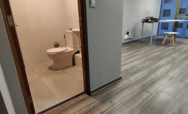 MODERNA OFICINA EN EDIFICIO UNO-K,  A PASOS DEL PORTAL