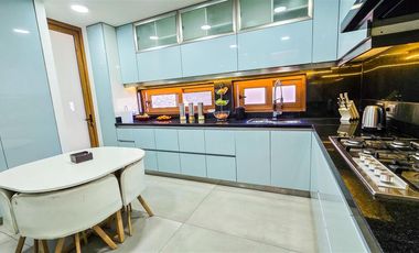 Top Casa De Lujo Remodelada 6 Dorm. 3 Pisos - Independencia