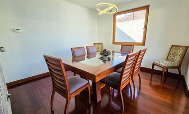 Top Casa De Lujo Remodelada 6 Dorm. 3 Pisos - Independencia