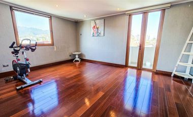 Top Casa De Lujo Remodelada 6 Dorm. 3 Pisos - Independencia