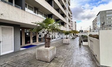 Departamento en arriendo c/ estacionamiento en Estadio Germán Becker