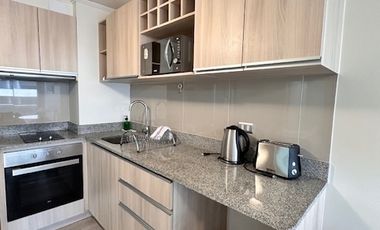 Departamento en arriendo c/ estacionamiento en Estadio Germán Becker