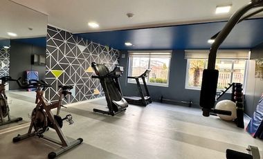 Departamento en arriendo c/ estacionamiento en Estadio Germán Becker