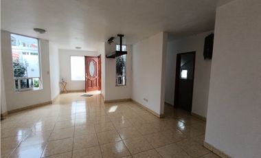 CASA EN VENTA  LOMA XICOHTENCATL TLAXCALA  AMPLIA