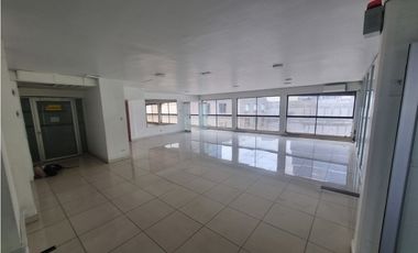 Oficina impecable metro Universidad de Chile