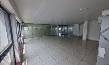 Oficina impecable metro Universidad de Chile