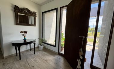 Alquiler de casa amoblada con pileta en Riberas | Puertos del Lago | Escobar