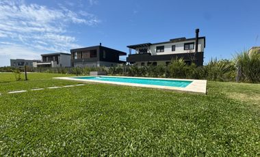 Alquiler de casa amoblada con pileta en Riberas | Puertos del Lago | Escobar