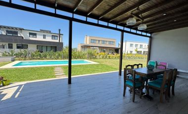 Alquiler de casa amoblada con pileta en Riberas | Puertos del Lago | Escobar