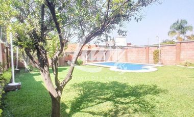 VENTA DE CASA EN FRACCIONAMIENTO BURGOS, CON ALBERCA