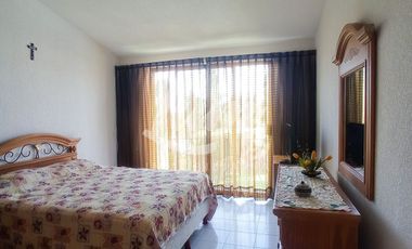 VENTA DE CASA EN FRACCIONAMIENTO BURGOS, CON ALBERCA