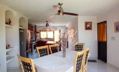 VENTA DE CASA EN FRACCIONAMIENTO BURGOS, CON ALBERCA