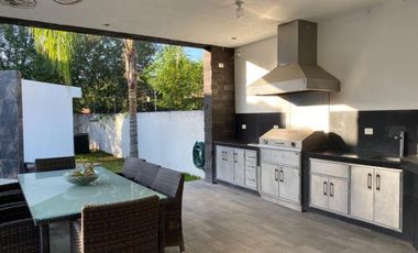 Quinta en Venta en El Barrial, Santiago, Nuevo León