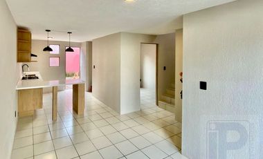 Casa remodelada en Altus Quintas