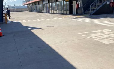 Local comercial en arriendo en LAMPA
