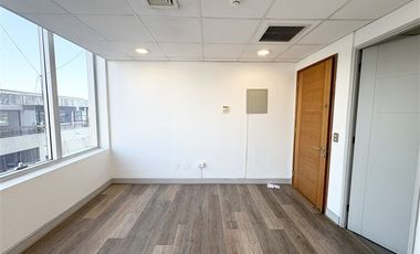 Oficina en Arriendo en Holanda // Vitacura
