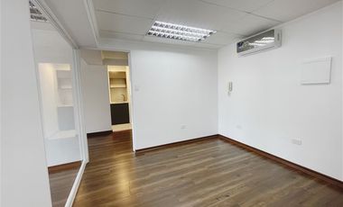 Oficina en Venta en Edificio finanzas oficina remodelada!