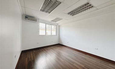 Oficina en Venta en Edificio finanzas oficina remodelada!