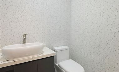 Oficina en Venta en Edificio finanzas oficina remodelada!