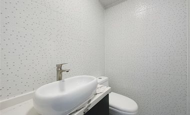 Oficina en Venta en Edificio finanzas oficina remodelada!
