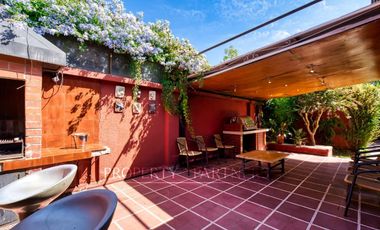 En Venta. Maravillosa con 485 de terreno cerca del Parque Botánico.