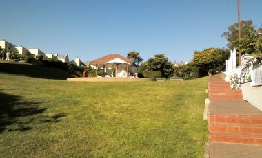 Vende Casa Tres Pisos En Condominio Reñaca Viña Del Mar