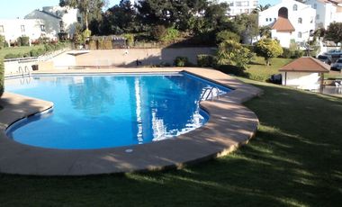 Vende Casa Tres Pisos En Condominio Reñaca Viña Del Mar