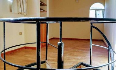 Vende Casa Tres Pisos En Condominio Reñaca Viña Del Mar