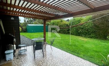 ESPECTACULAR CASA EN EL MEJOR BARRIO URBANO DE PUERTO VARAS
