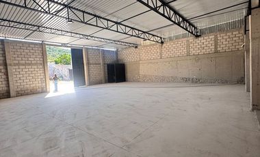 RENTA BODEGA LOS CUES 300MTS