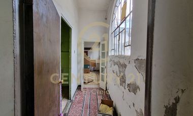 OPORTUNIDAD ÚNICA EN EL CORAZÓN DE PUEBLA: CASA EN VENTA PARA DESARROLLAR