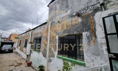 OPORTUNIDAD ÚNICA EN EL CORAZÓN DE PUEBLA: CASA EN VENTA PARA DESARROLLAR