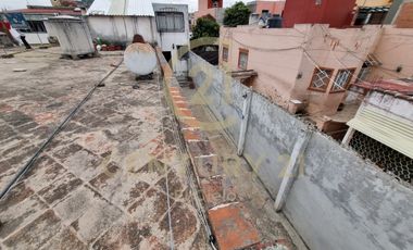 OPORTUNIDAD ÚNICA EN EL CORAZÓN DE PUEBLA: CASA EN VENTA PARA DESARROLLAR