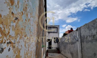 OPORTUNIDAD ÚNICA EN EL CORAZÓN DE PUEBLA: CASA EN VENTA PARA DESARROLLAR