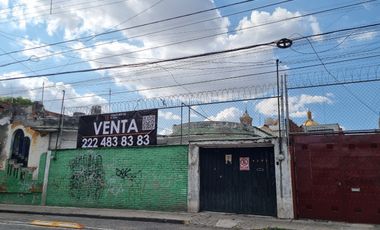 OPORTUNIDAD ÚNICA EN EL CORAZÓN DE PUEBLA: CASA EN VENTA PARA DESARROLLAR