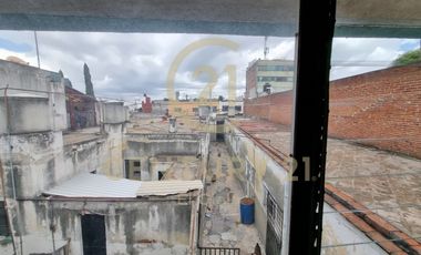 OPORTUNIDAD ÚNICA EN EL CORAZÓN DE PUEBLA: CASA EN VENTA PARA DESARROLLAR