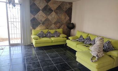 CASA EN VENTA 2 NIVELES SAN GREGORIO ATZOMPA