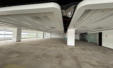 Oficina Corporativa de 1,556 M2 en Vallejo