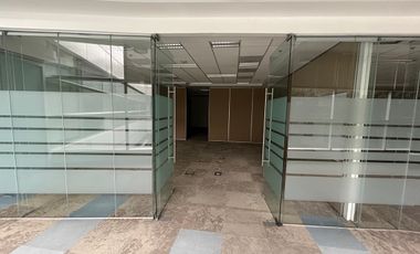 Oficina Corporativa de 1,556 M2 en Vallejo