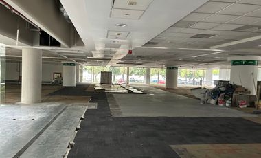 Oficina Corporativa de 3,391 M2 en Vallejo