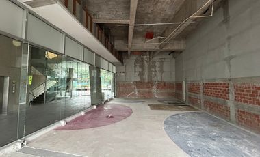 Excelente local comercial 108.72 M2