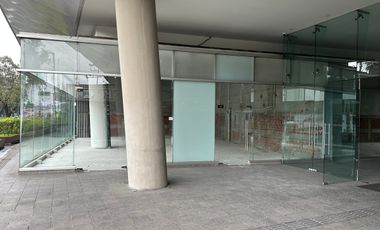 Excelente local comercial 155.70 M2 con vista a avenida principal