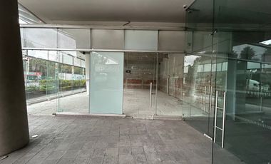Renta de Local Comercial 373.14 m² – Planta Baja con Vista a Avenida Principal