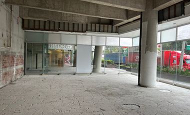 Renta de Local Comercial 373.14 m² – Planta Baja con Vista a Avenida Principal