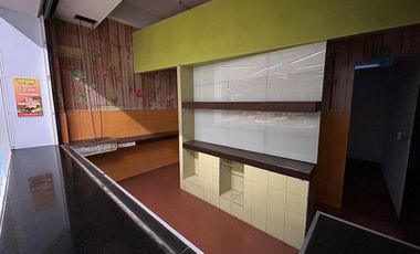 Excelente local comercial 40 M2 en área de comida Rapida