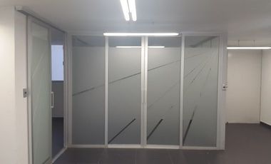 OFICINA EN VENTA CERCA DEL PARQUE LINCOLN.